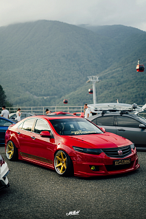 Капот пластиковый var №3 "Agressive Air " Honda Accord 8(VIII) / Acura TSX (CU/CW) (2008-2013)